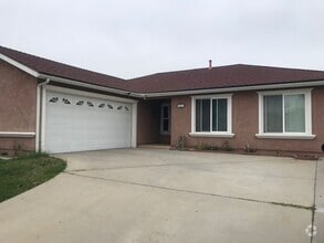 Building Photo - 865 Rubens Pl