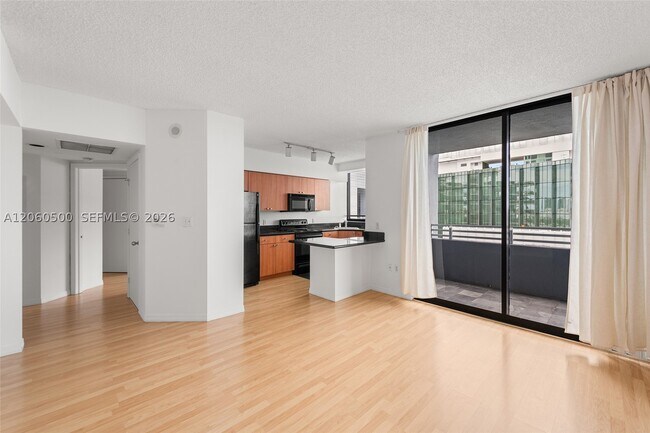 Foto del edificio - 1330 West Dr