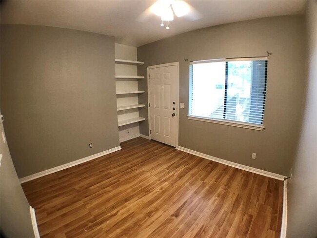 Foto del edificio - 4409 W Guadalupe St