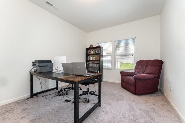 Foto del edificio - 5514 Hardie Farm Dr