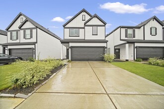 Building Photo - 3014 Skyline Mesa Dr