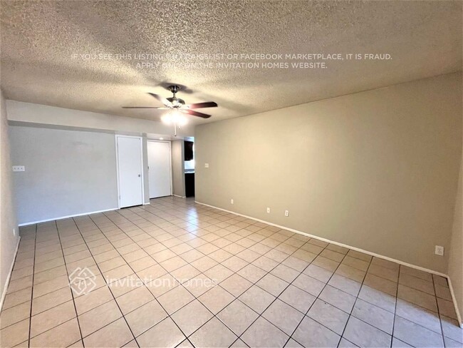 Foto del edificio - 5942 W Whitton Ave