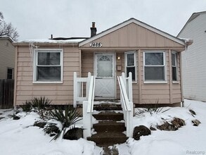 Building Photo - 1465 E 14 Mile Rd