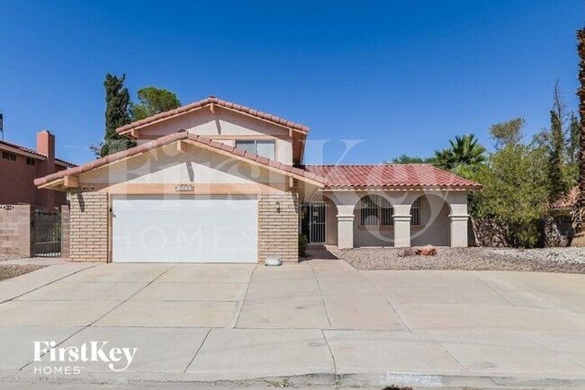 Building Photo - 5262 Holbrook Dr