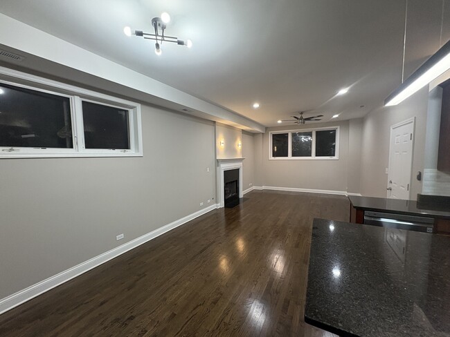 Foto del edificio - 4143 S Wabash Ave