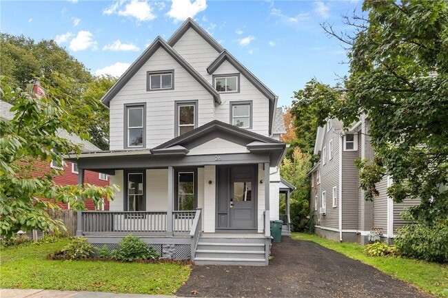 Building Photo - 26 Rowley St