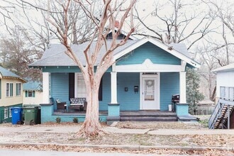 Building Photo - 1806 17th Ave