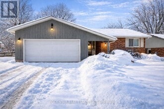 Building Photo - 168 Millwood Crescent