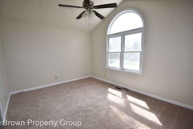 Foto del edificio - 3 br, 2 bath House - 7228 Shady Grove Lane