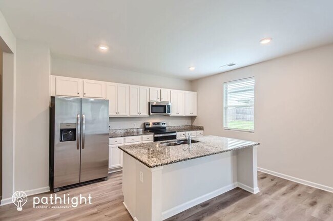 Foto del edificio - 404 Kempton Ct