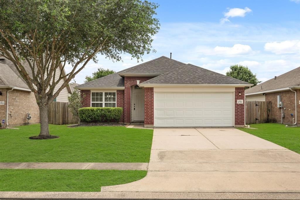 Primary Photo - 10918 Barker View Dr