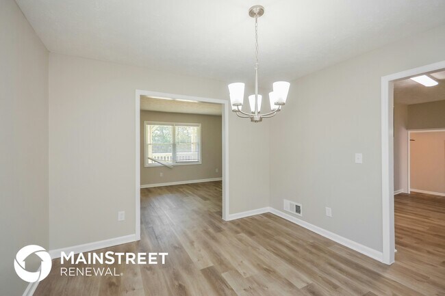 Foto del edificio - 6950 Carleen Ct