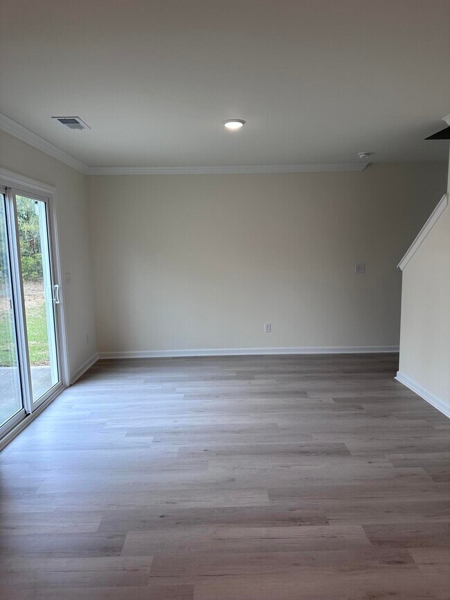 Foto del edificio - 5057 Needle Palm Rd NW