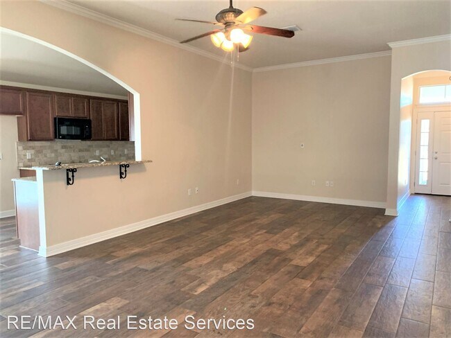 Building Photo - 3 br, 2 bath House - 514 Columbia Circle
