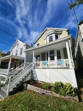 Building Photo - 95 3rd Ave