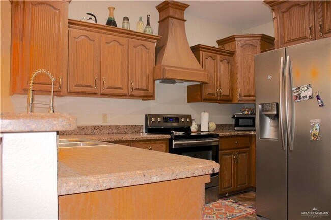 Building Photo - 1521 New Orleans Cir