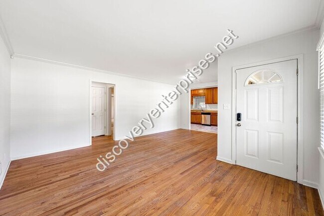 Foto del edificio - Renovated 3 bdrm / 2 bath home in Decatur!...