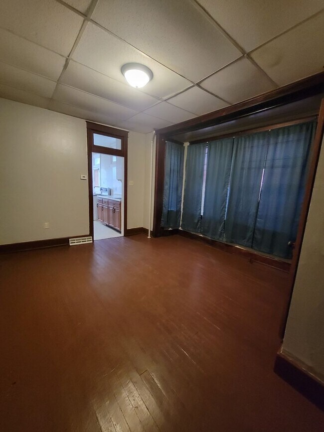 Building Photo - 562 Atlantic Ave