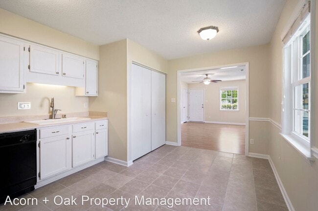 Building Photo - 3 br, 2 bath House - 3909 Ludgate Dr.