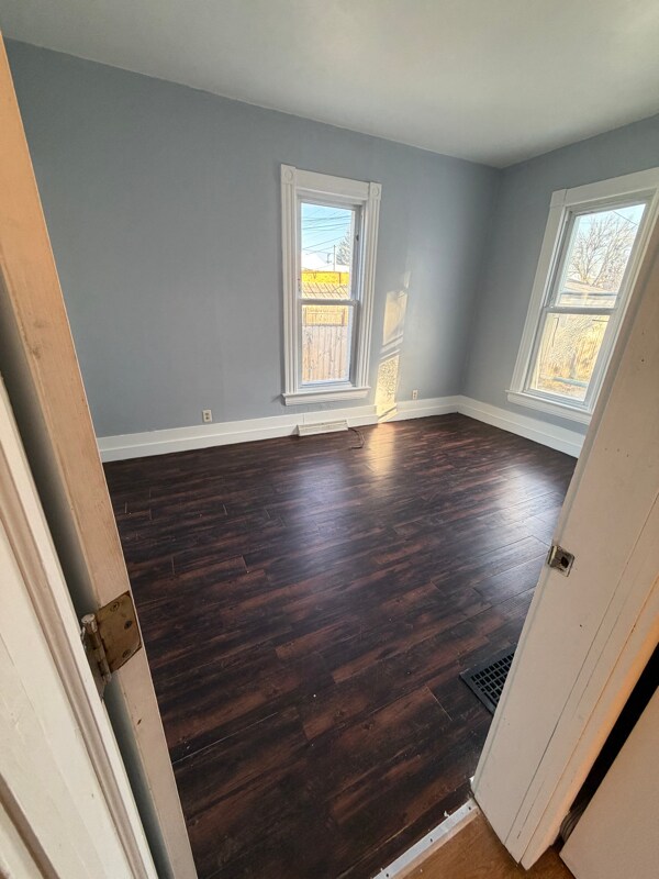 Foto del edificio - 1641 N Main St