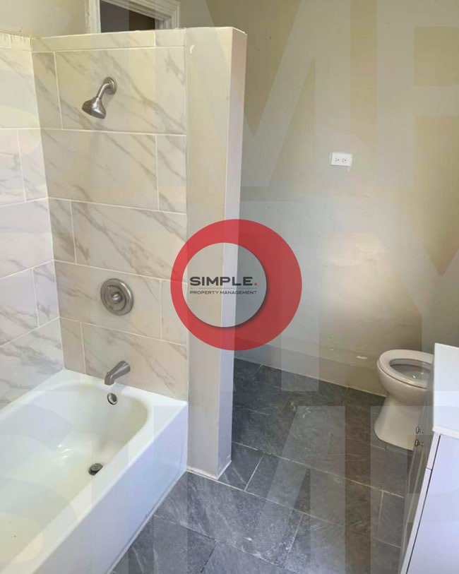 Photo - Multi-family building with huge yard Apartment