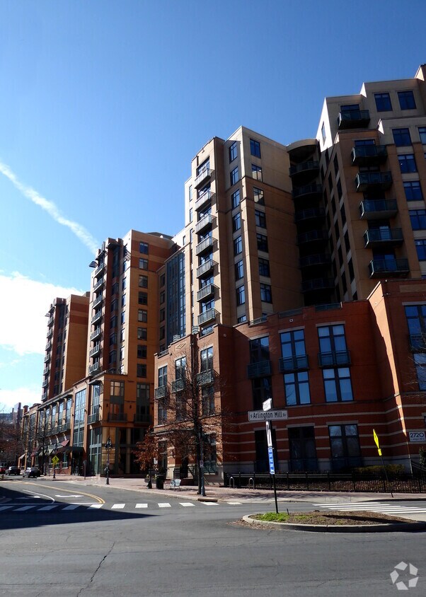 Shirlington Village Condominiums Apartments in Arlington, VA