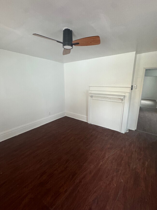 Photo - 1807 Packer St House