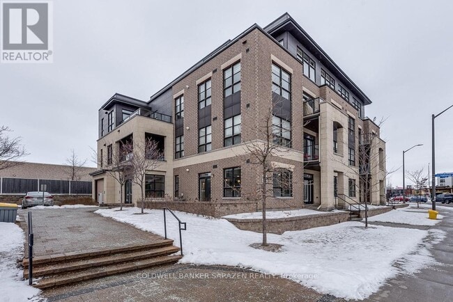 Building Photo - 659-659 Sue Holloway Dr