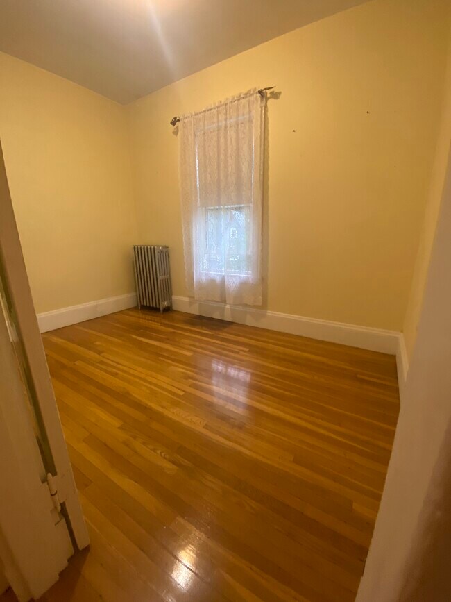 Foto del edificio - 224 Ashmont St