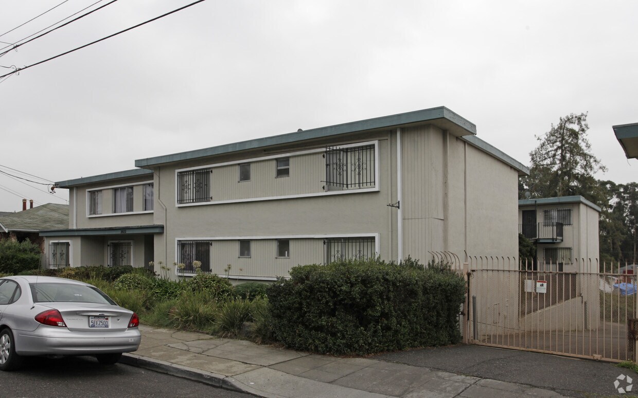 Primary Photo - 2022 36th Ave