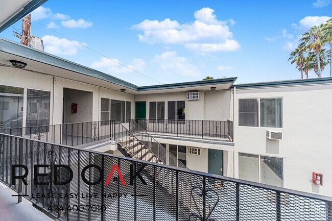 Foto del edificio - 5233 Tilden Ave