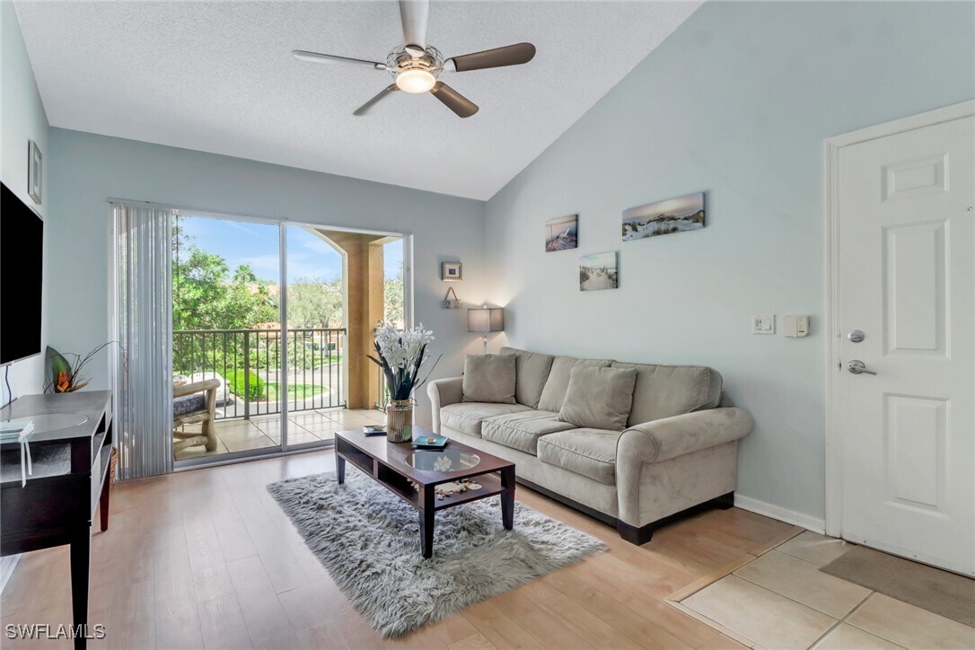 Foto principal - 1205 Wildwood Lakes Blvd