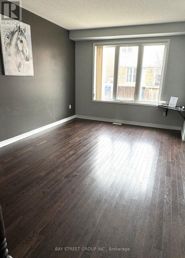 Photo du bâtiment - 1091 Biason Cir