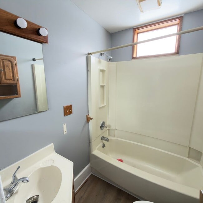 Foto del edificio - 2143 Palace Ave SW