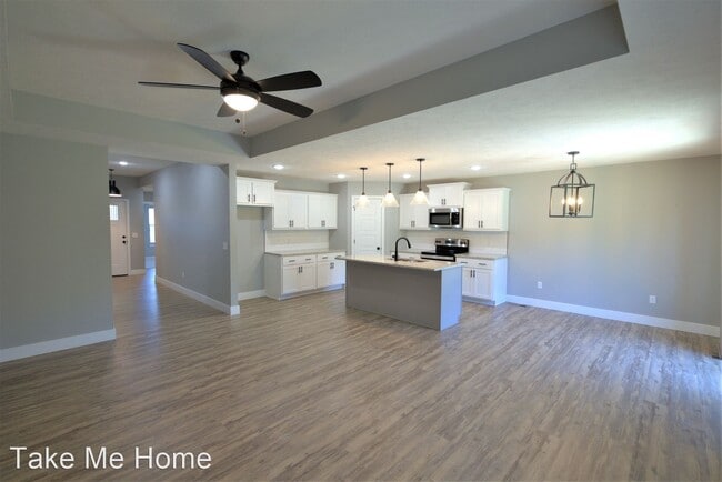 Building Photo - 3 br, 2 bath House - 604 N Eagle Park Cir