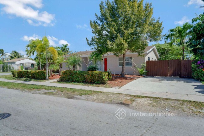 Foto del edificio - 1544 NW 3rd Ave