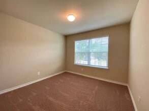 Building Photo - 7402 Equinox Corner