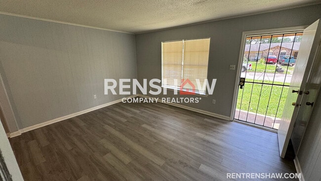 Building Photo - 3272 Sweet Springs Dr