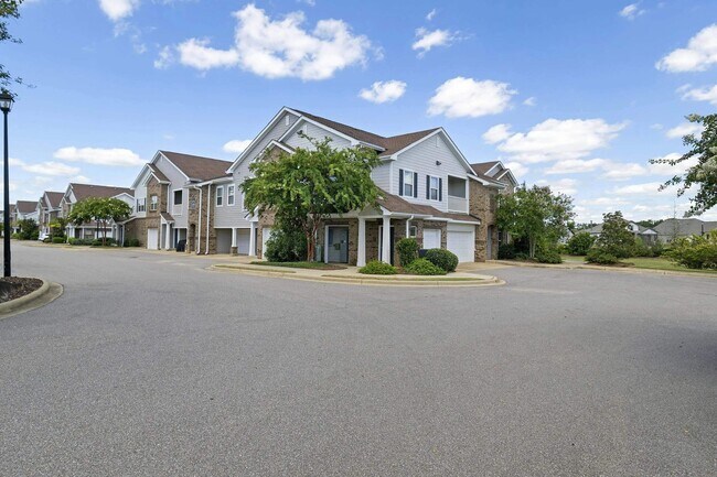 Foto del edificio - Century HomePlace