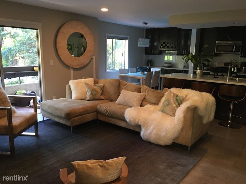 Foto principal - 2700 Cahuenga Blvd E