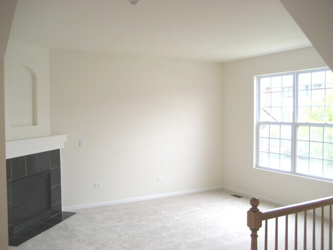 Foto del edificio - 907 Neudearborn Ln