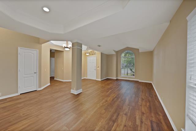 Foto del edificio - 5708 McKinley Ln
