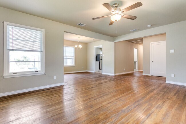 Foto del edificio - 3- BEDROOM IN JEFFERSON TERRACE