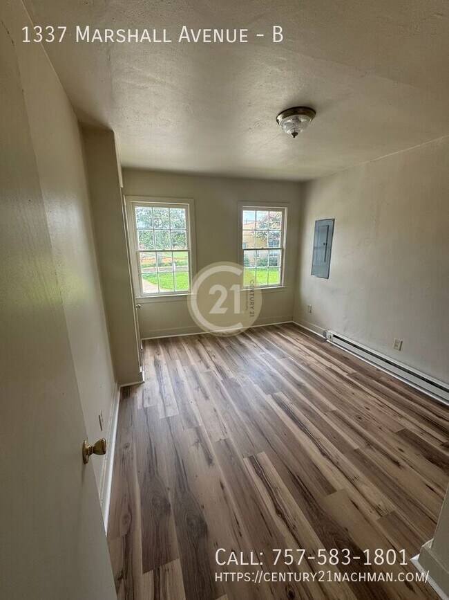 Foto del edificio - 1337 Marshall Ave