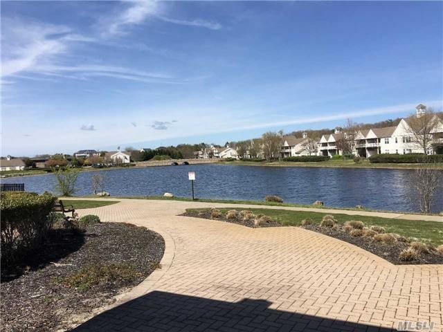 Foto principal - 36 Walden Ct