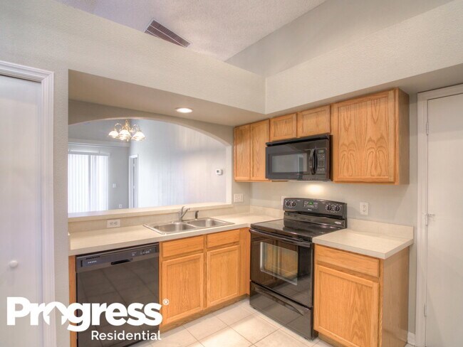 Building Photo - 1043 Woodsong Way