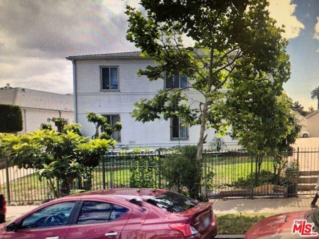 Primary Photo - 1150 S Plymouth Blvd