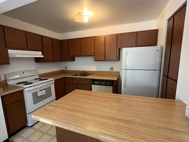 Foto del edificio - ADJACENT TO NAU: University Meadows-2 Bed/...