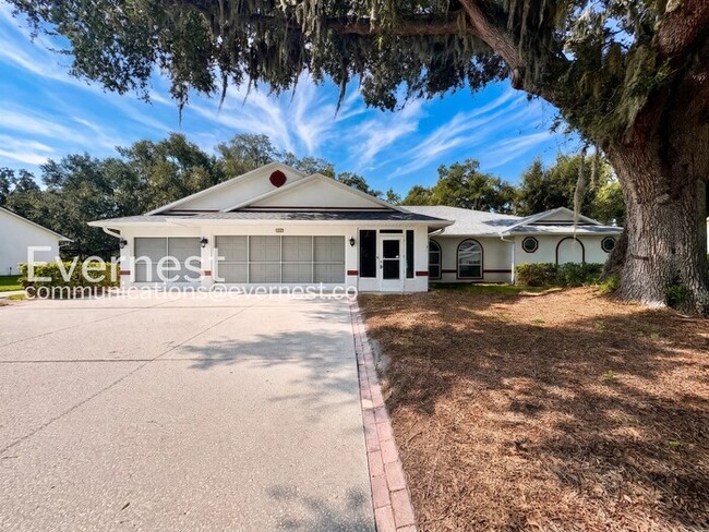 Building Photo - 5609 Rosewall Cir