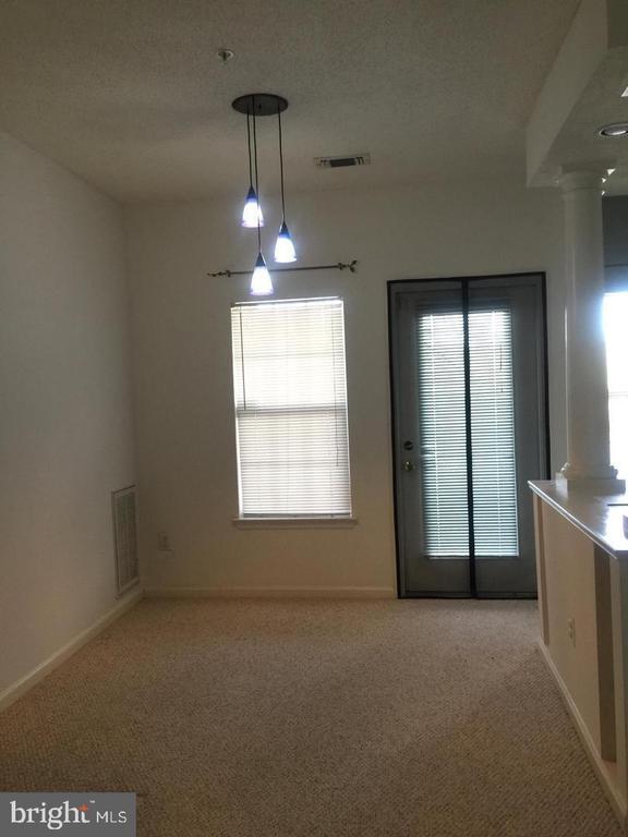 Foto del edificio - 1708 Lake Shore Crest Dr